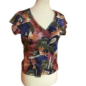 Vintage 90s vacation v neck top